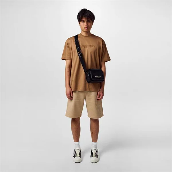Burberry Harriston T Shirt Beige